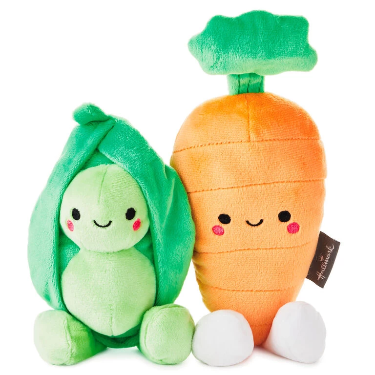 Hallmark Better Together Peas And Carrot Magnetic Plush, 4.5" 3 Hallmark Better Together Peas And Carrot Magnetic Plush, 4.5"